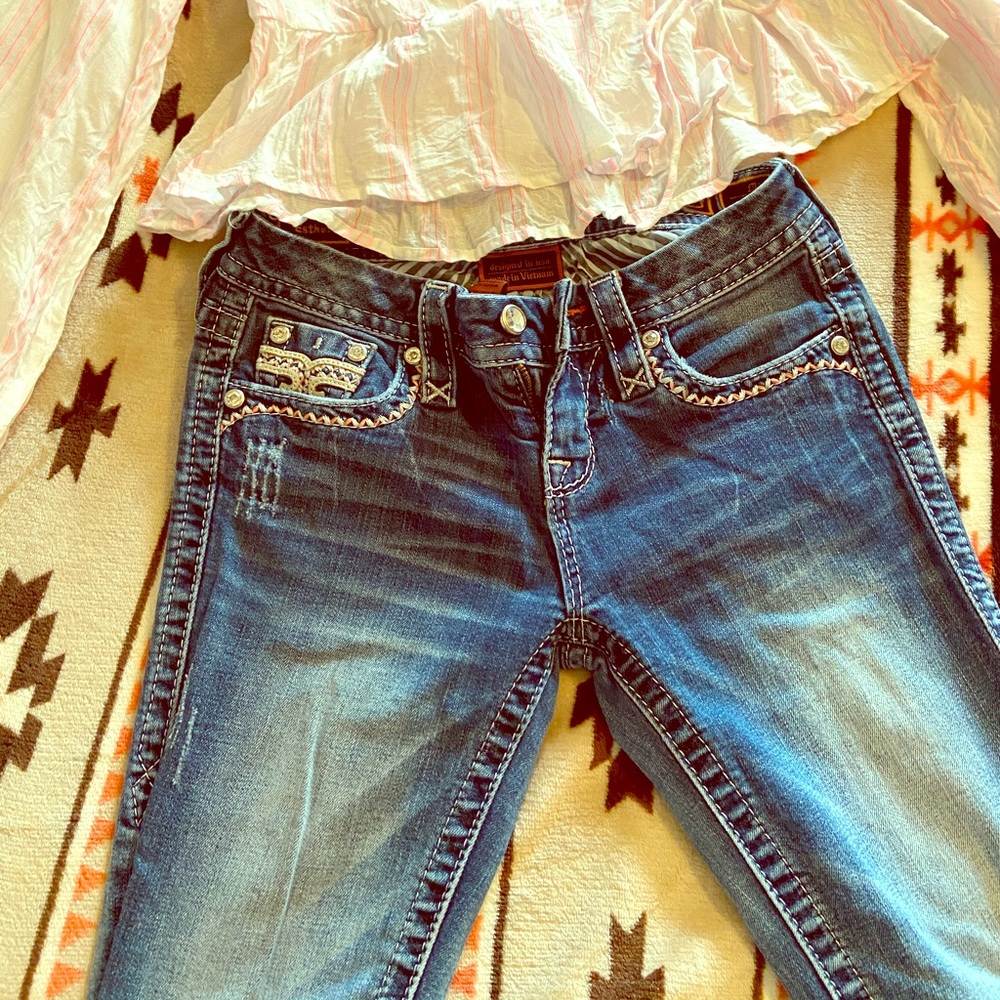 Rock revival boot cut jeans like new!!!